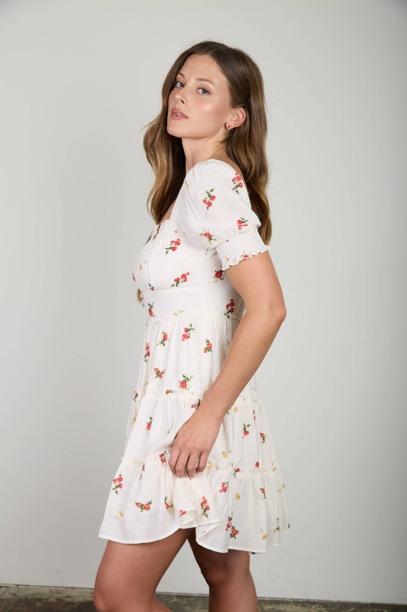 BELLA BLOOM TIERED MINI DRESS