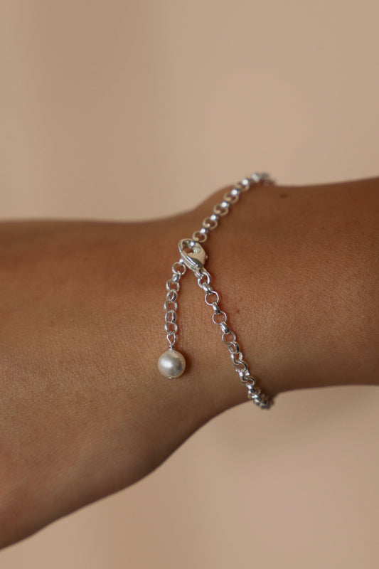 SILVER ROLO CHAIN BRACELET