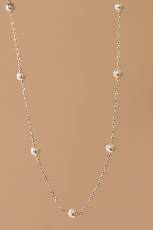 SILVER PEARL STATION NECKLACE