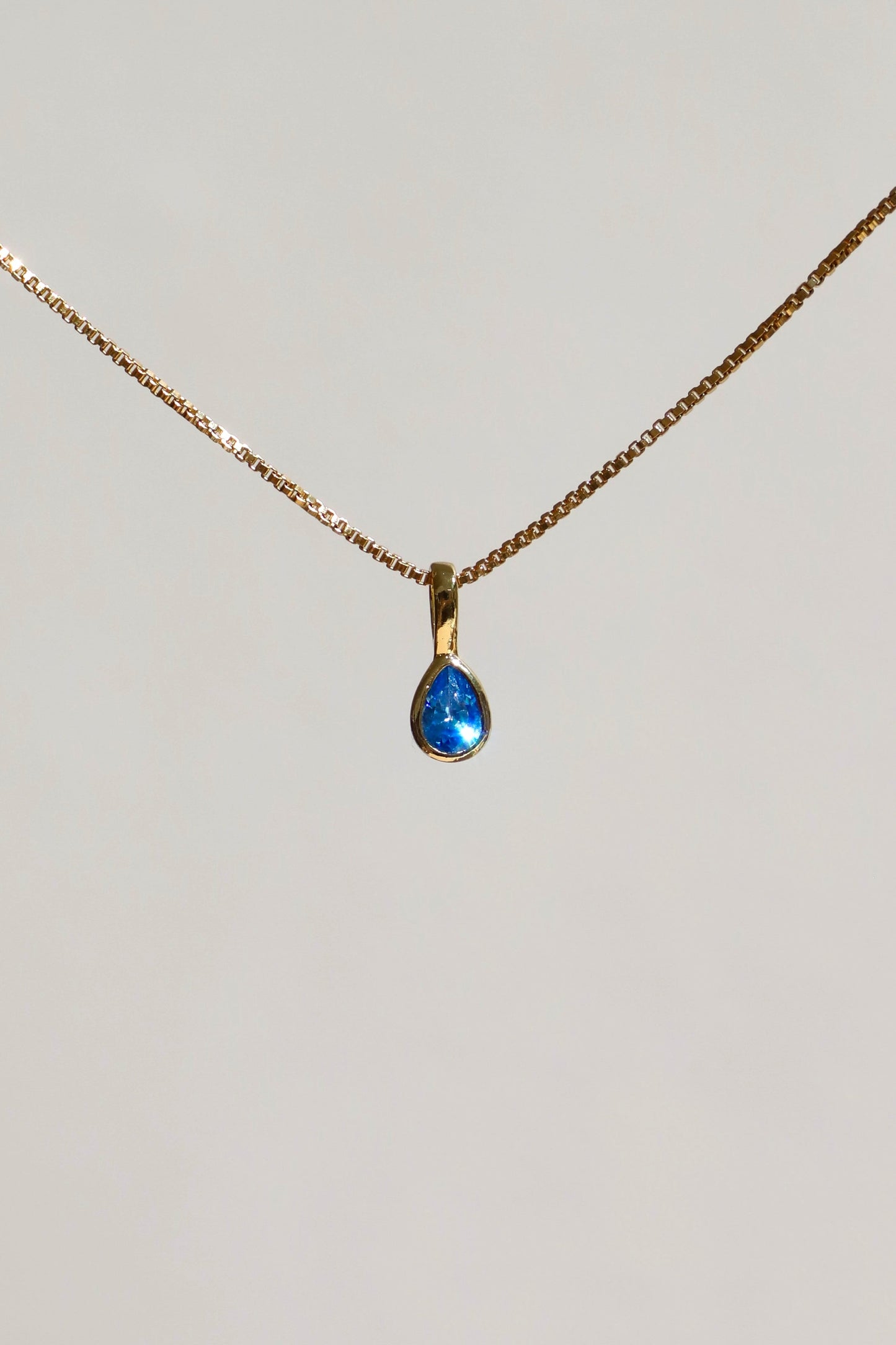 TEARDROP BEZEL BIRTHSTONE CHARM