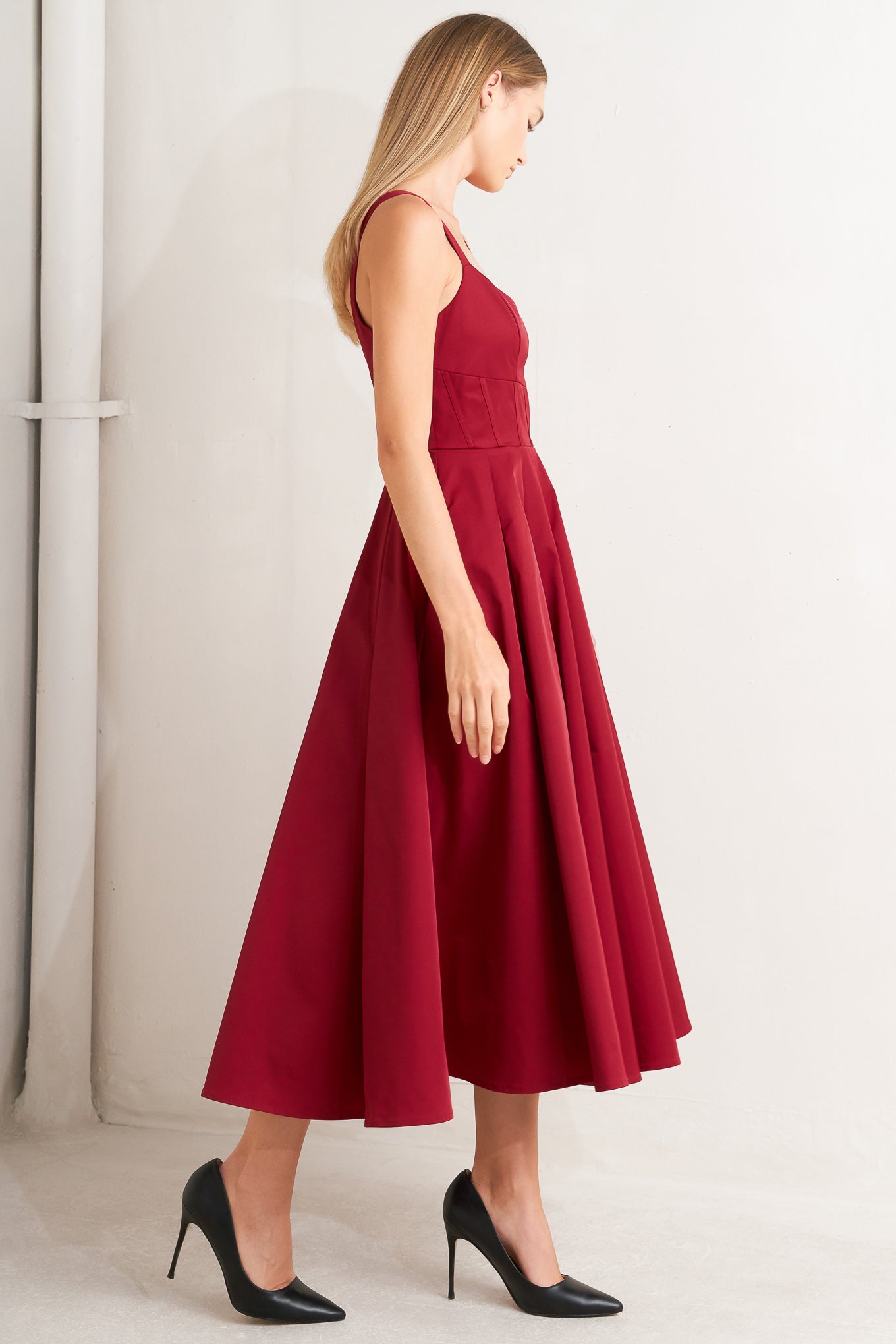 CRIMSON TWIRL WOVEN MIDI DRESS