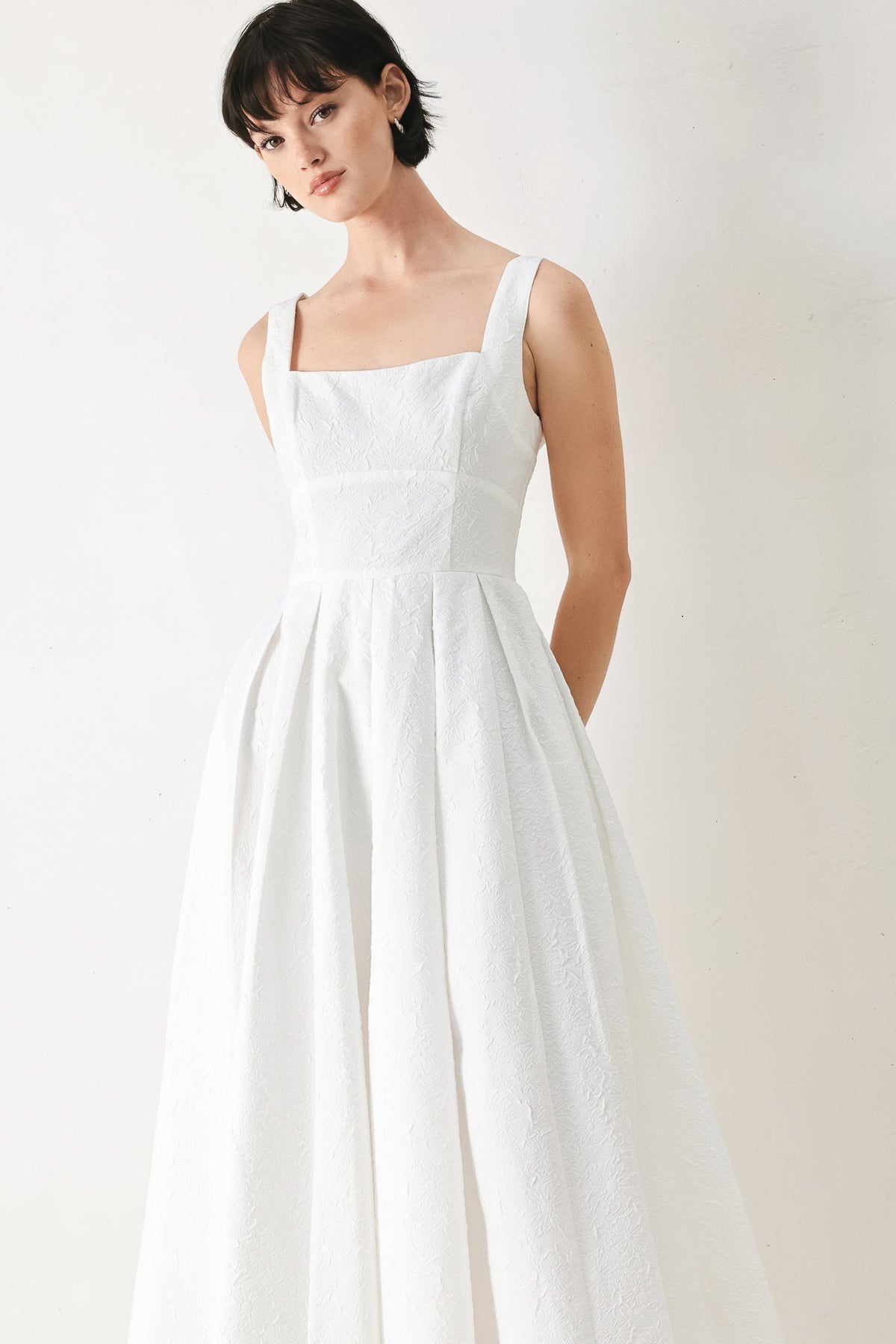 TIMELESS ROMANCE RED/WHITE FULL-SKIRT MIDI DRESS