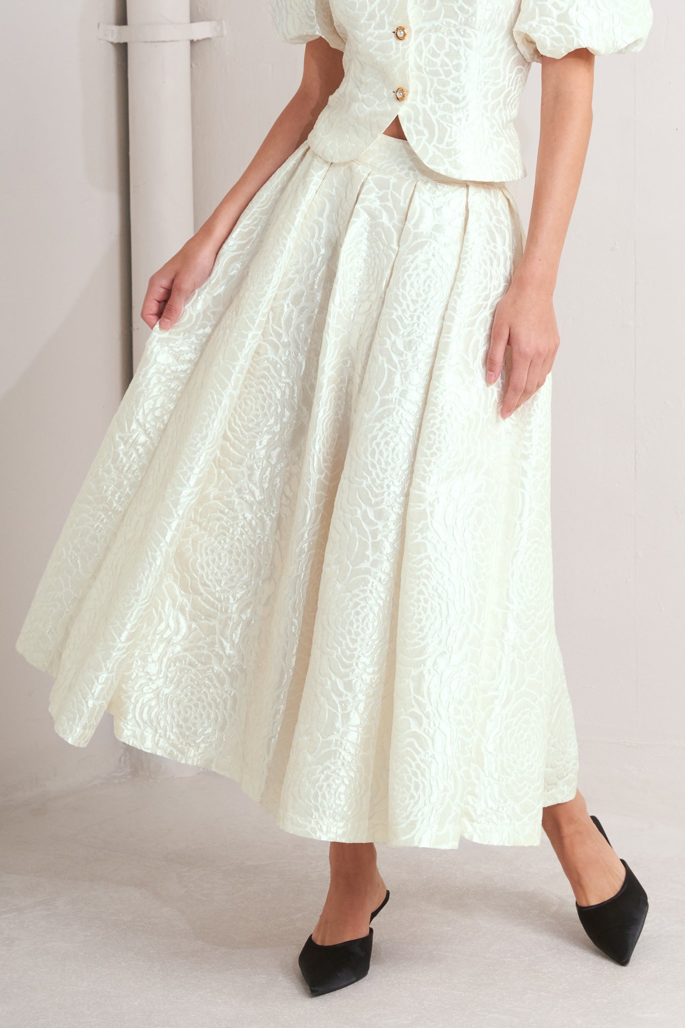 ROSÉ TEXTURE WOVEN FULL MIDI SKIRT