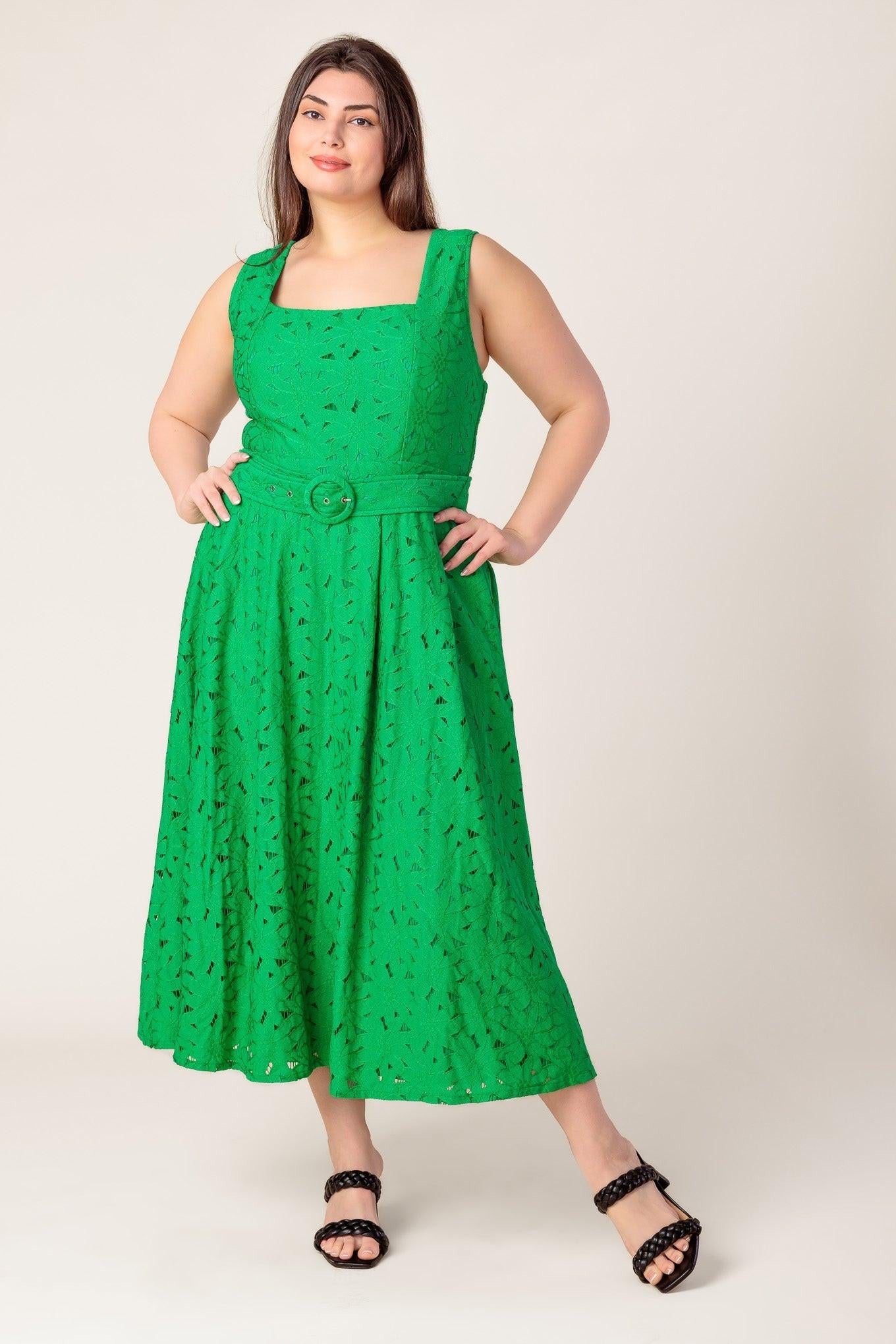 DAFFODILS & DAYDREAMS WOVEN LACE MIDI DRESS