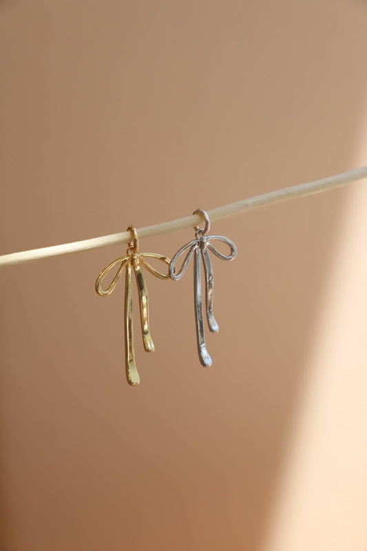 RIBBON CHARM