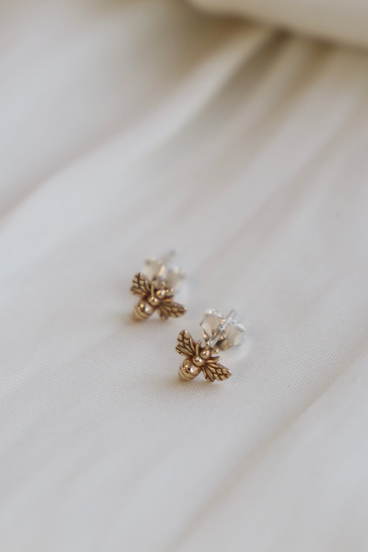 BEE STUDS