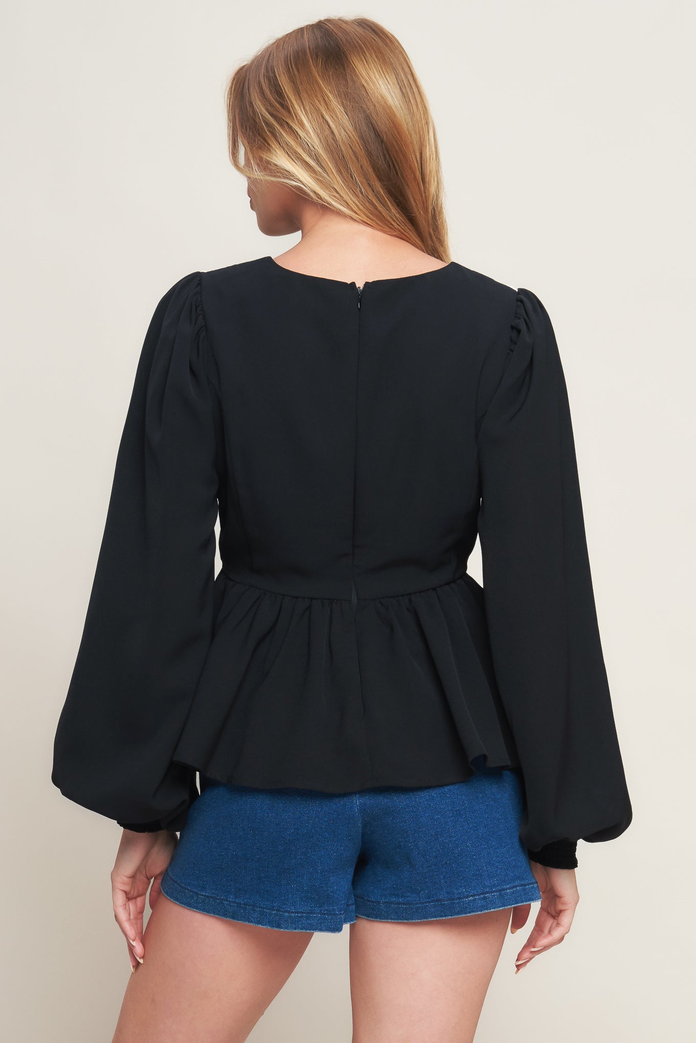 BLACK CANVAS WOVEN TOP